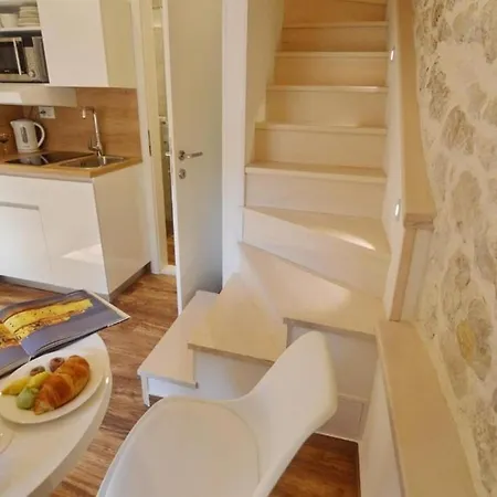 Apartment Dario - Old Town