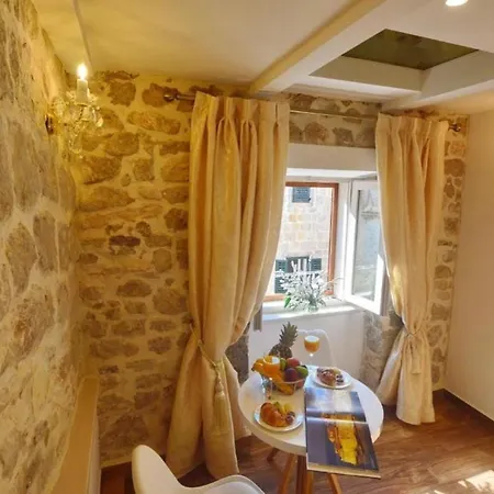 Apartment Dario - Old Town Apartmán *