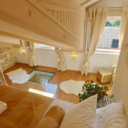 Apartment Dario - Old Town *